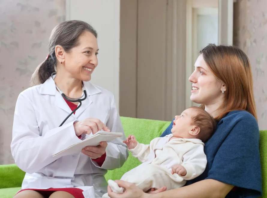 Why is Post-Natal Home Nursing in Dubai Essential for New Moms and Newborns? 19 Nursing Care at Home 1 1