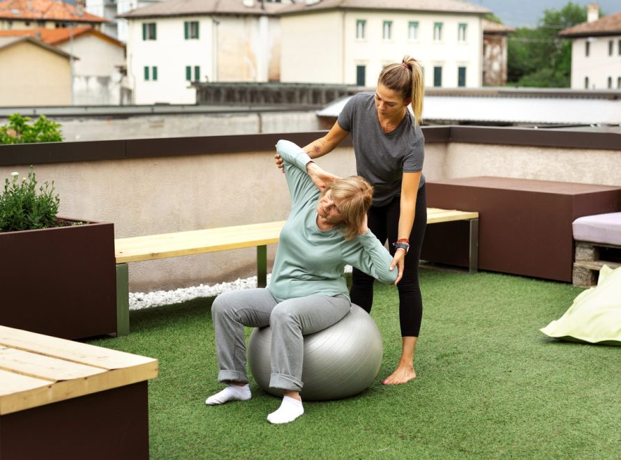 Physiotherapy at Home Dubai